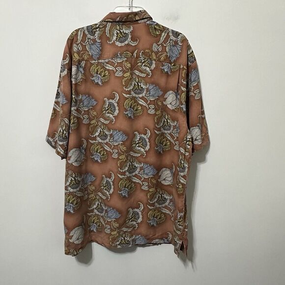Tommy Bahama Tropical Mens Shirt XL Floral 100% Silk Short Sleeve Hawaiian Trip - Picture 12 of 12